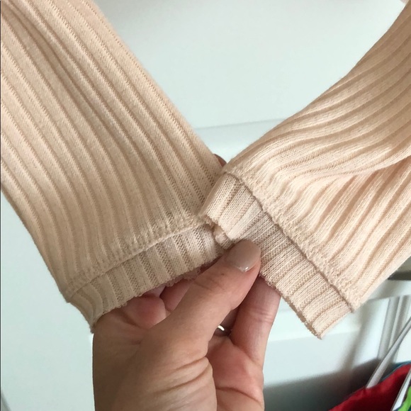 Pale pink crop top! - Picture 6 of 7